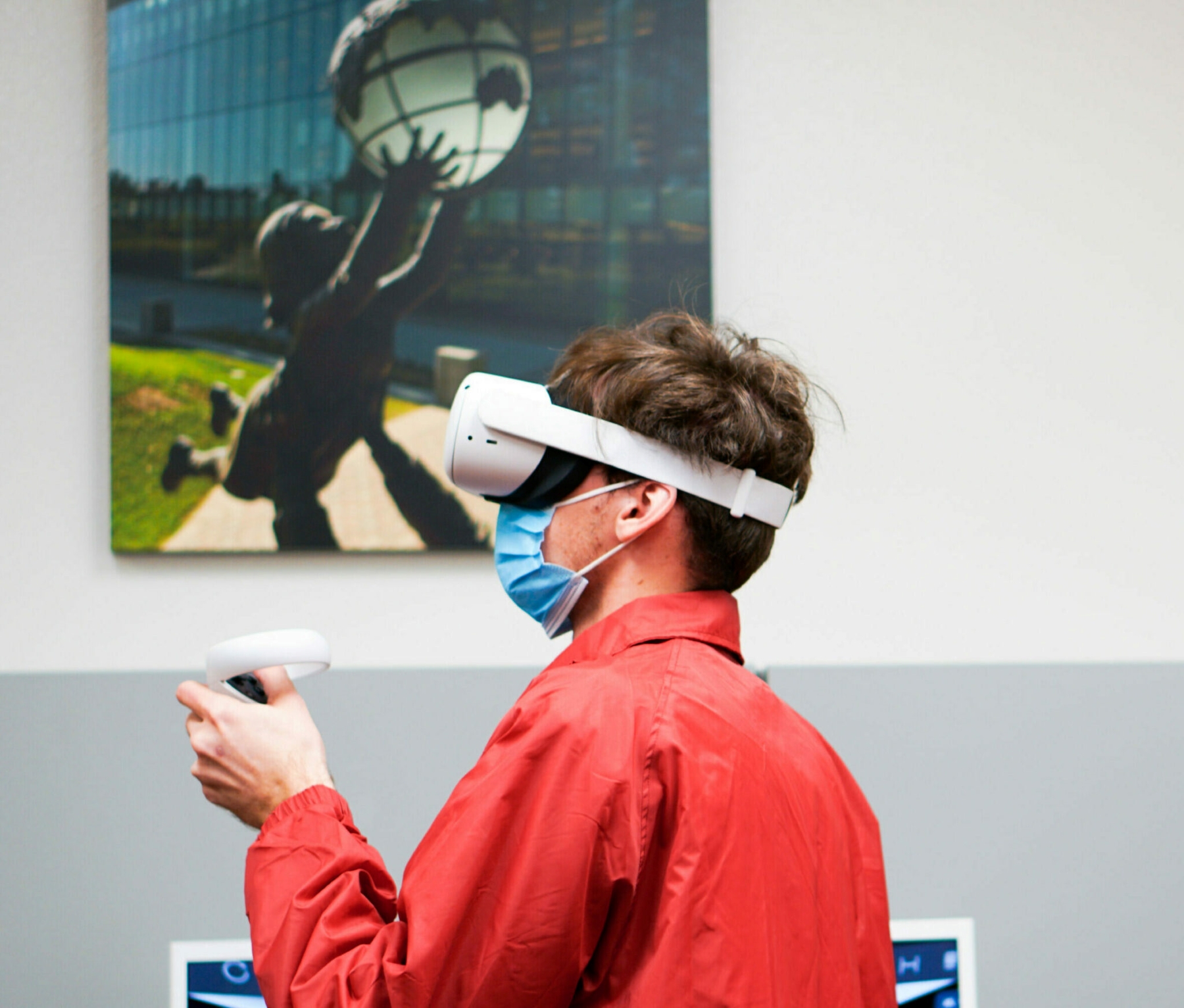 dxihub member using an oculus rift